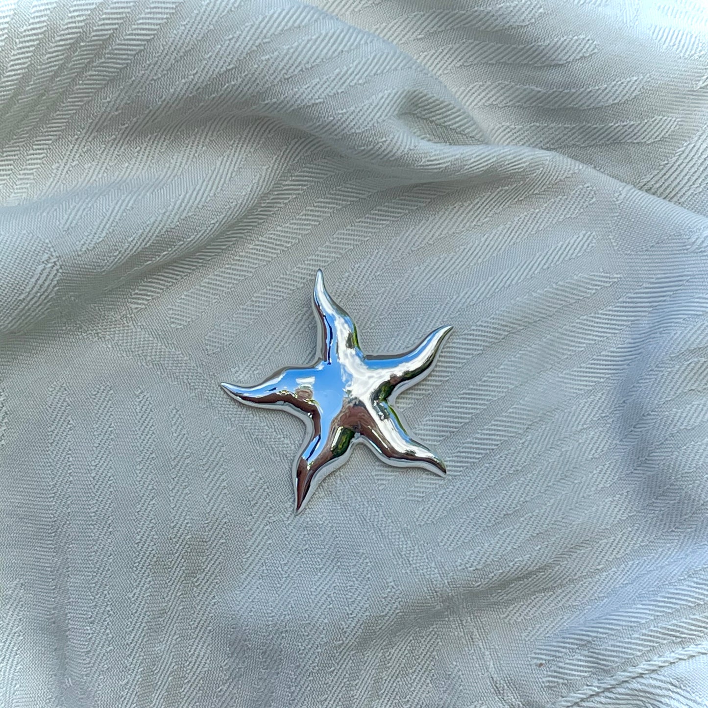 Squiggly Star Pendant