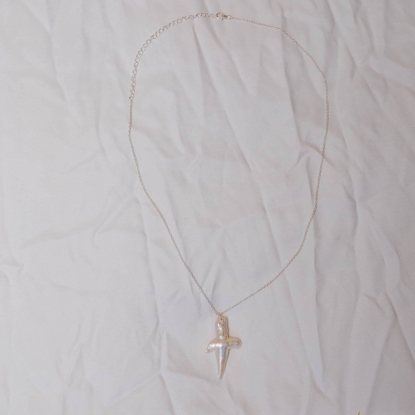 Pearl Pendant Cross Necklace